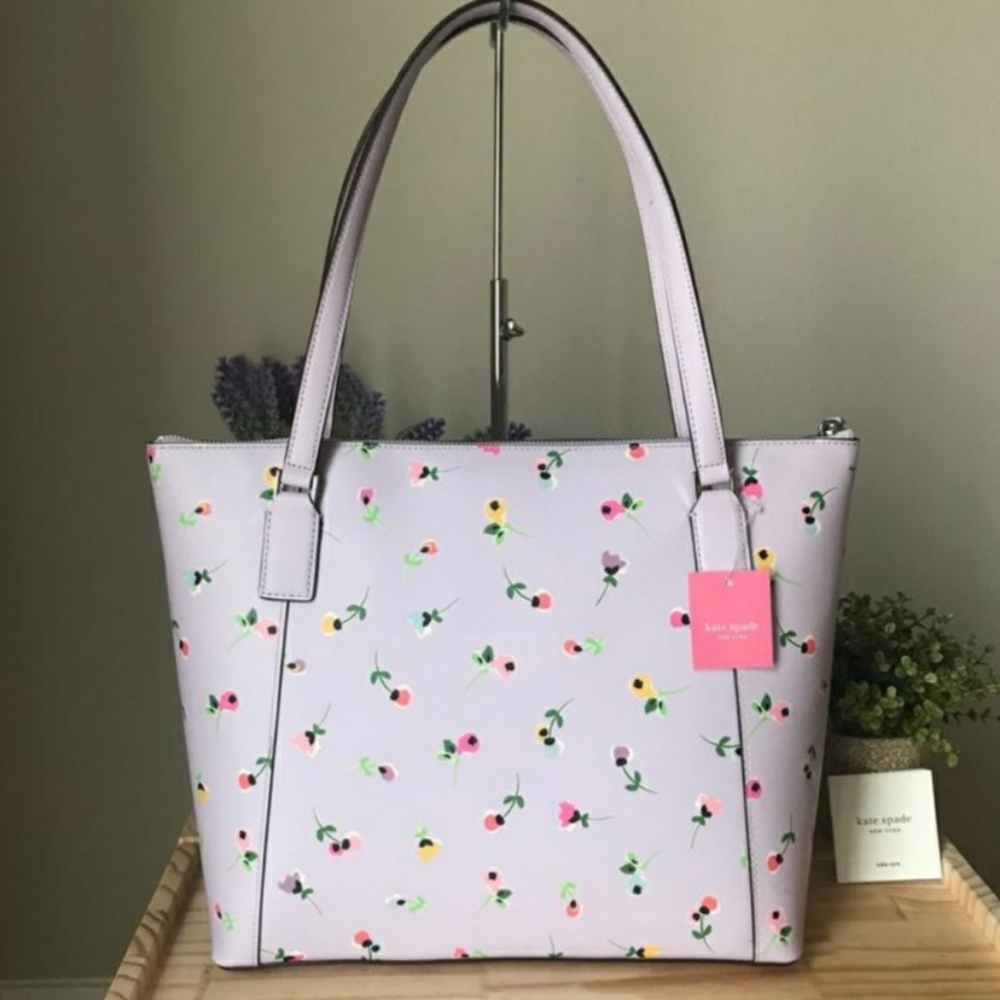 🚫🚫SOLD❌❌Kate Spade tote w/wallet - Picture 4 of 16